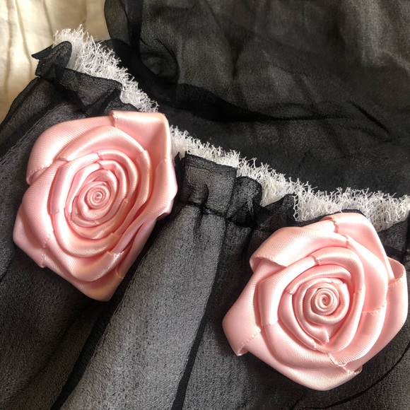 Sheer black skirt / slip w/ rosettes 1988 - Picture 2 of 6